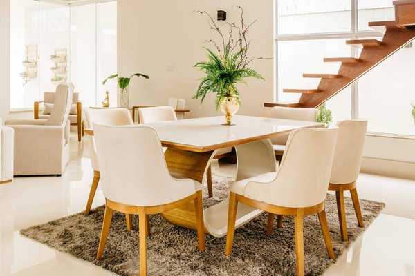 Comment choisir la table à manger parfaite pour votre espace